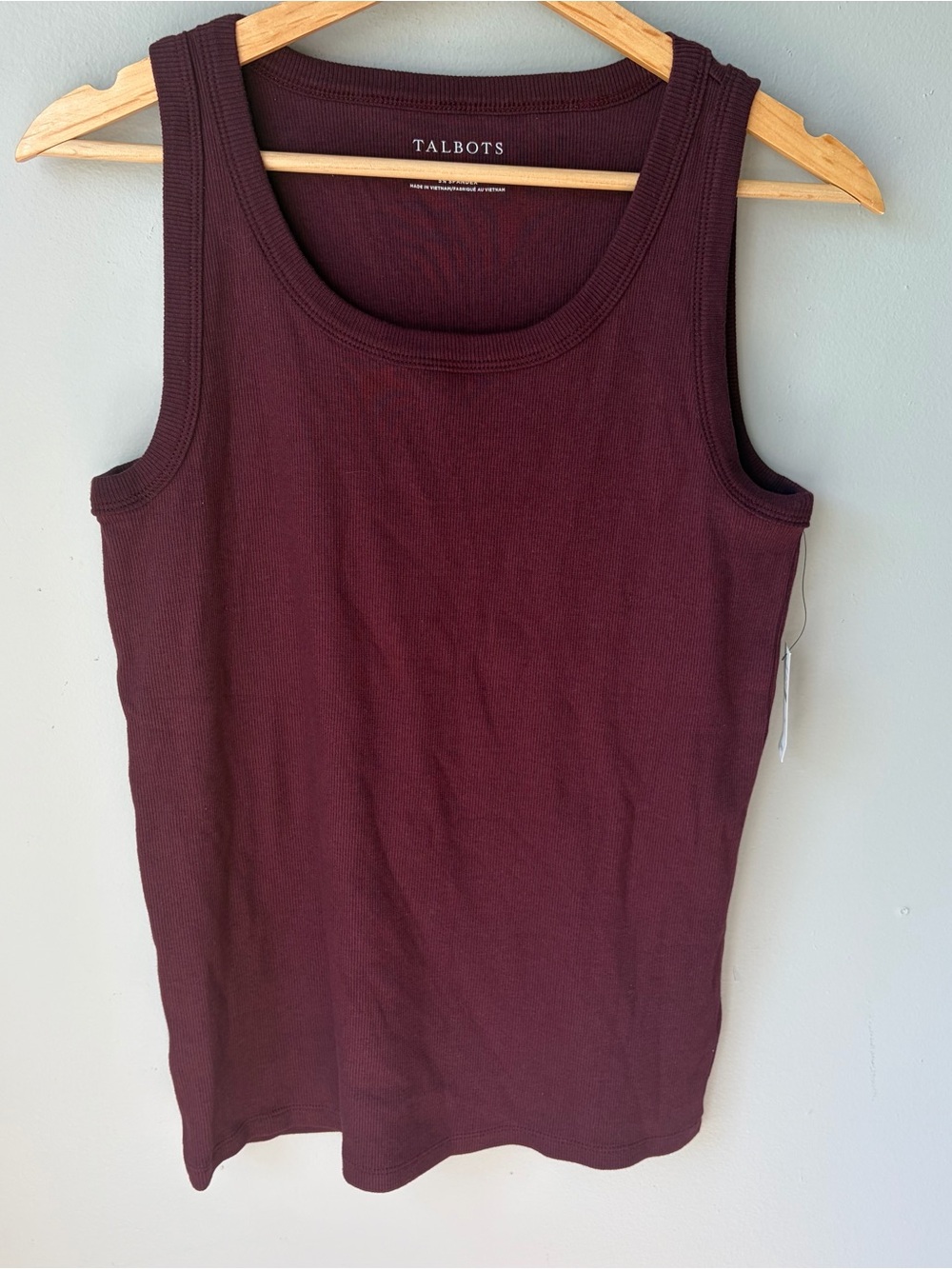 NEW W/T Talbots Ribbed Tank top Womens Size Medium Burgundy Cotton Blend